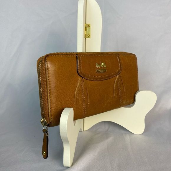 Vintage Coach Madison accordion wallet clutch - Picture 2 of 6